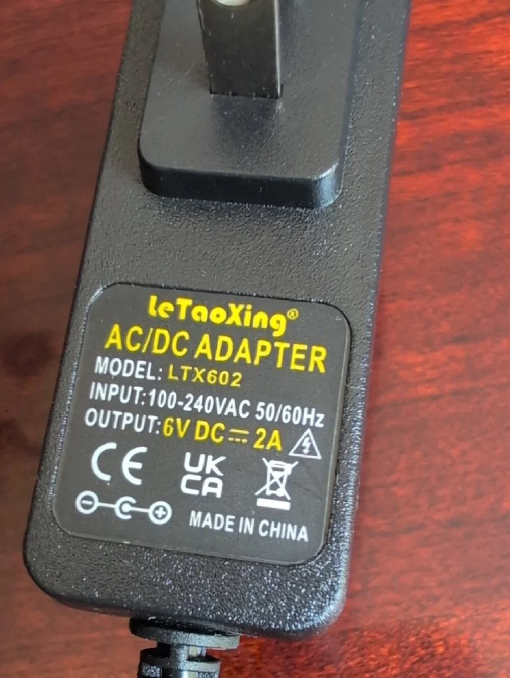 Universal Multi-Tip Laptop Power Adapter - Black